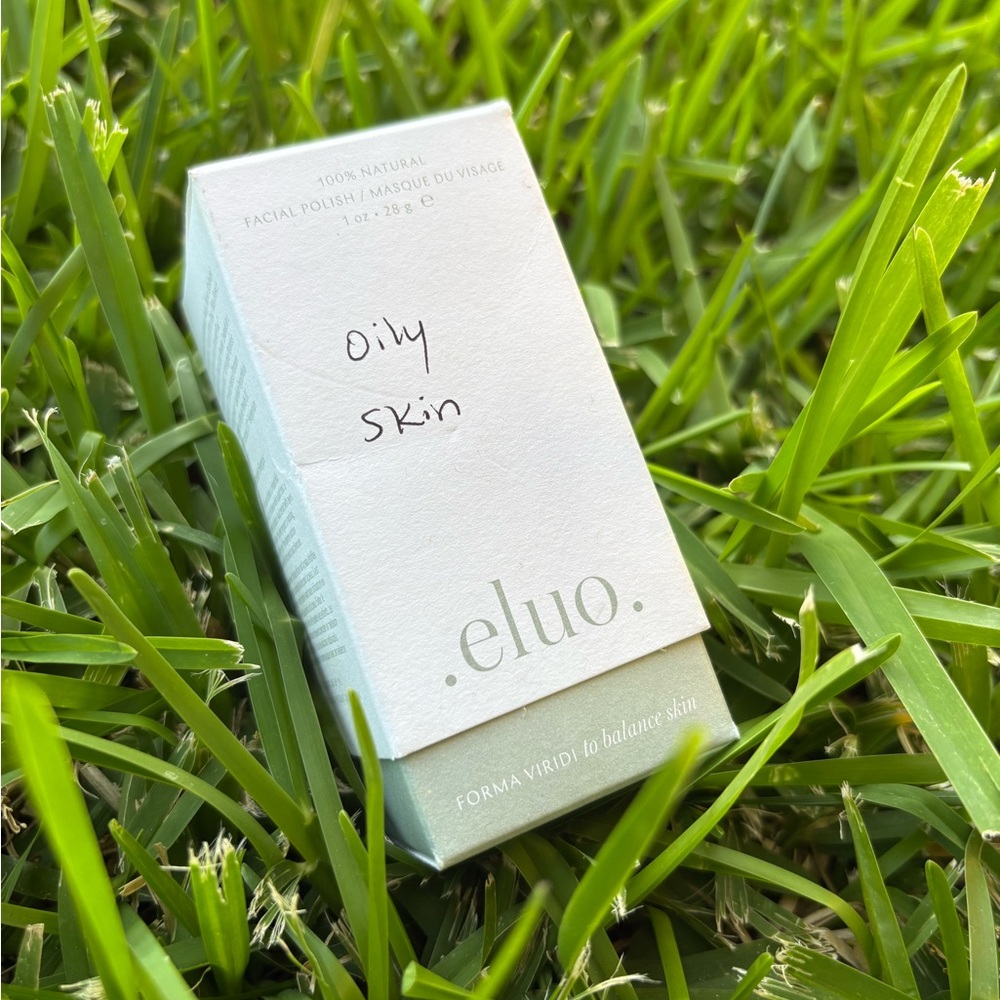 (Discontinued) Eluo facial polishes